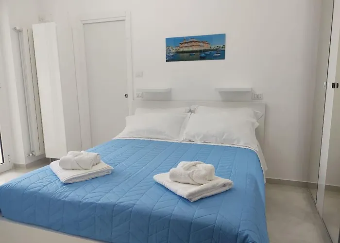 Sea Moon Апартаменты